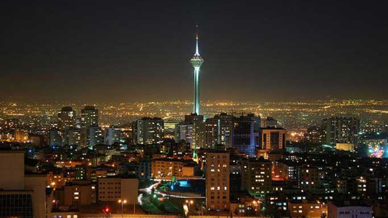 Тегеран. Иран Тегеран. Иран столица Ирана. Тегеран вид сверху. Ночной Тегеран.
