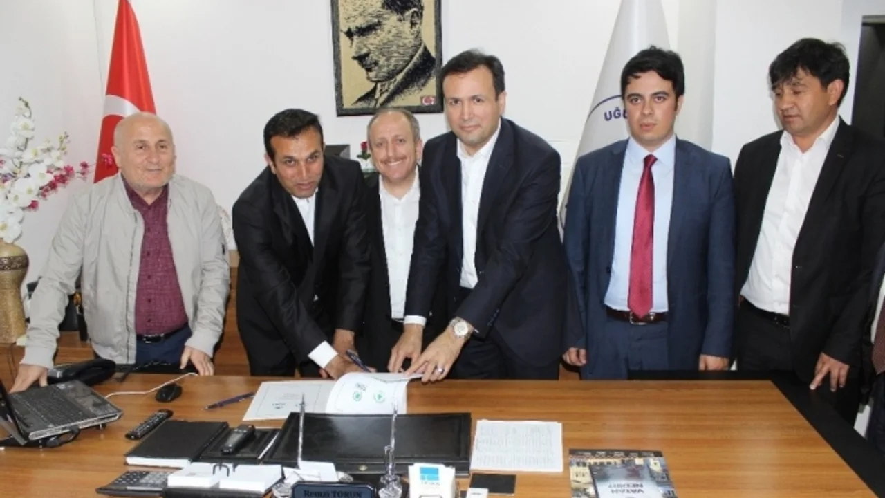 Ugurludag Da Kentsel Donusum Icin Imzalar Atildi Sonhaberler