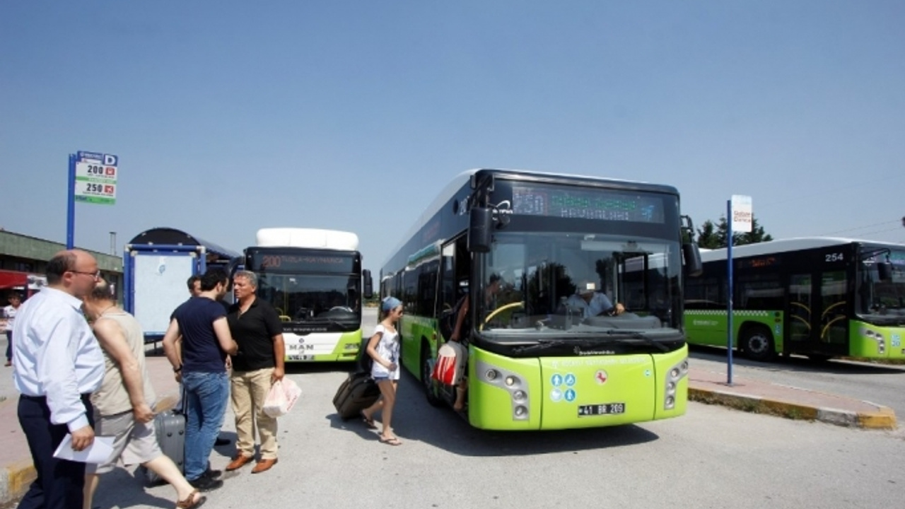 Bu Otobus Hatti Kocaelileri Dunyaya Ulastiriyor Sonhaberler