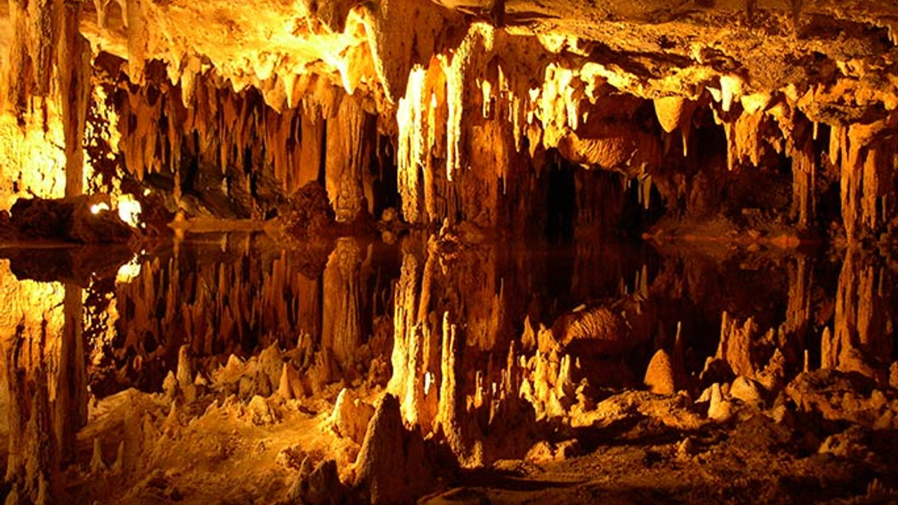 Пещера алтынбешик из алании