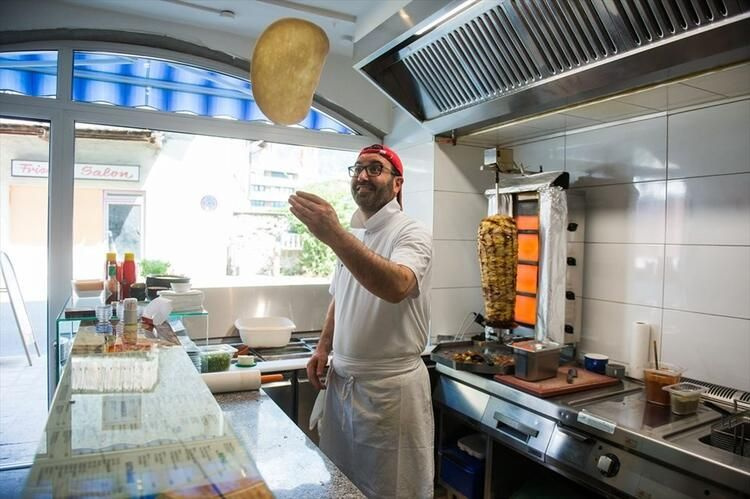 Avrupa'nın ortasında küçük Türkiye kurdular - Sayfa 19