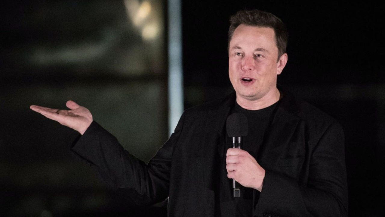Elon Musk, Twitter'ın gizli dosyalarını yayınlıyor