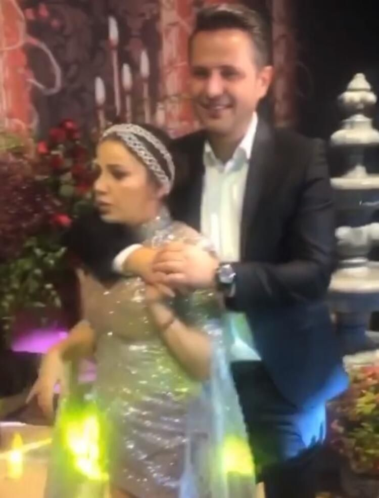 Merve Özbey'in kına gecesine ünlü akını - Sayfa 7