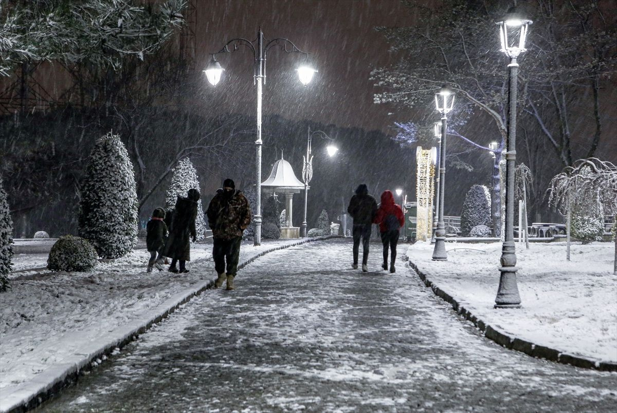 İstanbullular sabaha karla uyandı - Sayfa 12