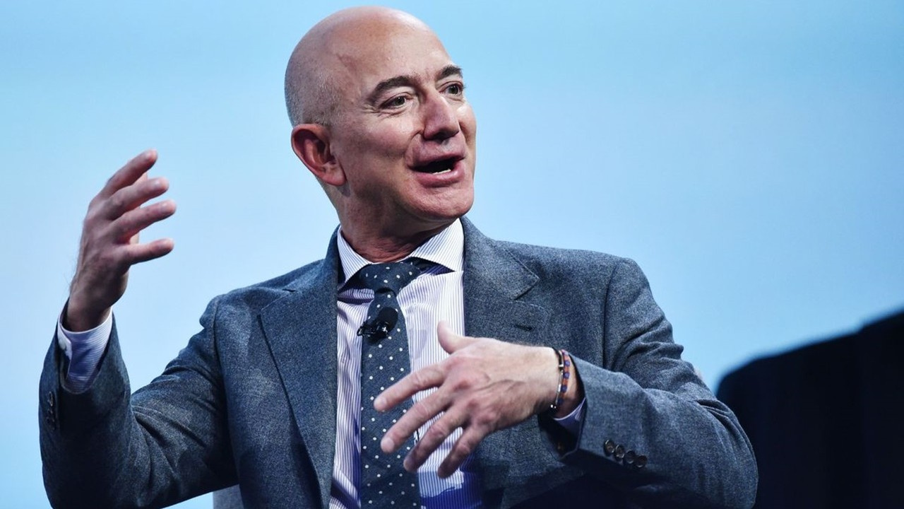 Jeff Bezos'tan 10 milyar dolarlık bağış