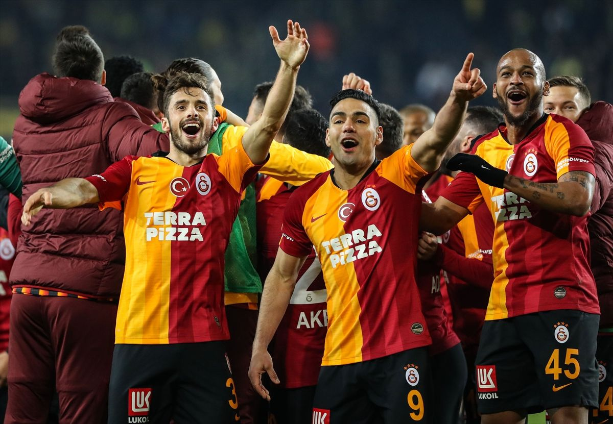 Fenerbahçe  - Galatasaray derbisinden kareler - Sayfa 6