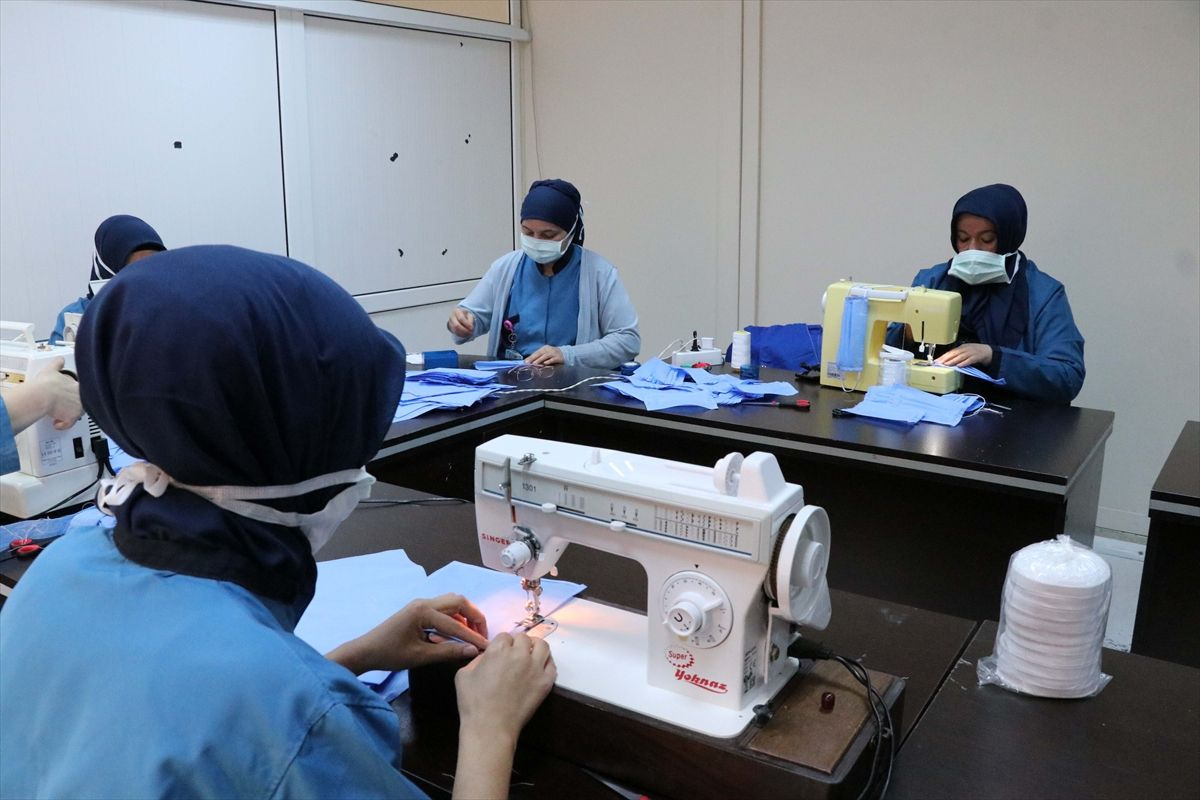 Hastanede maske üretimi başladı - Sayfa 8