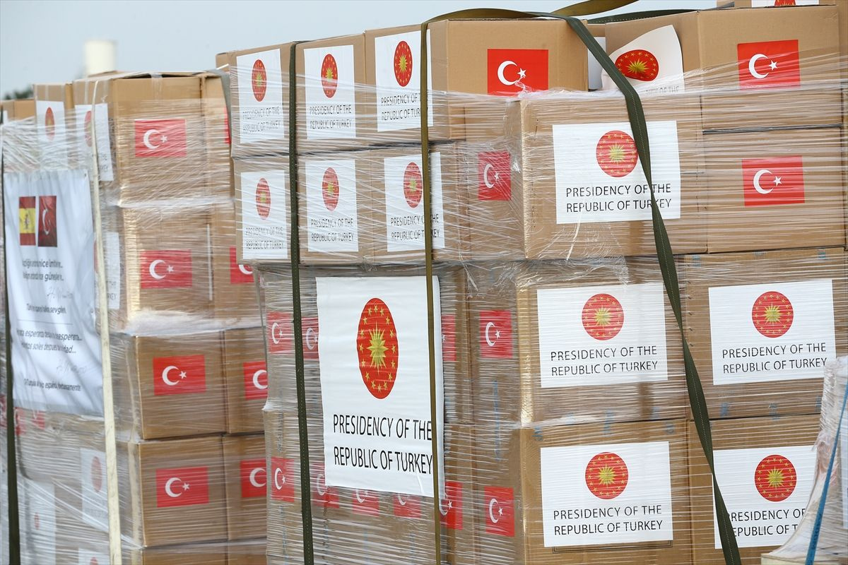 Türkiye'den İtalya ve İspanya'ya Mevlana mesajıyla yardım uçağı - Sayfa 20