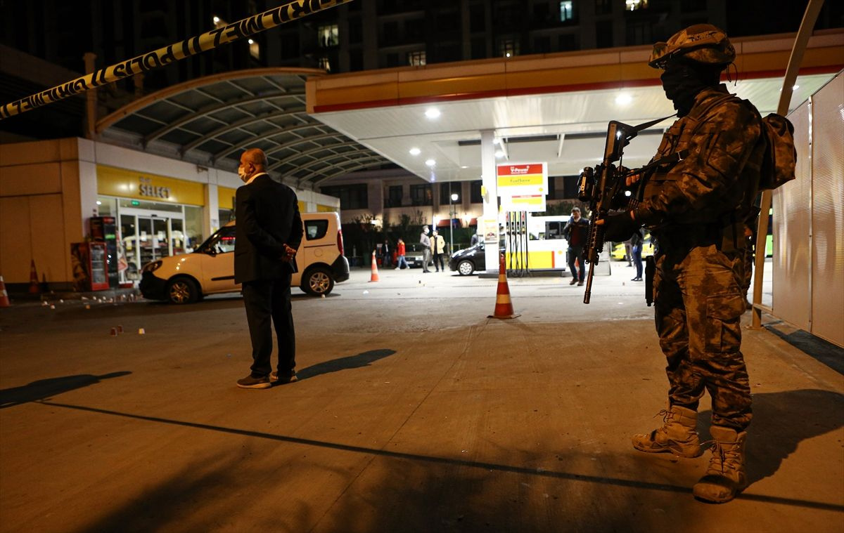 İstanbul'da polise silahlı saldırı - Sayfa 8