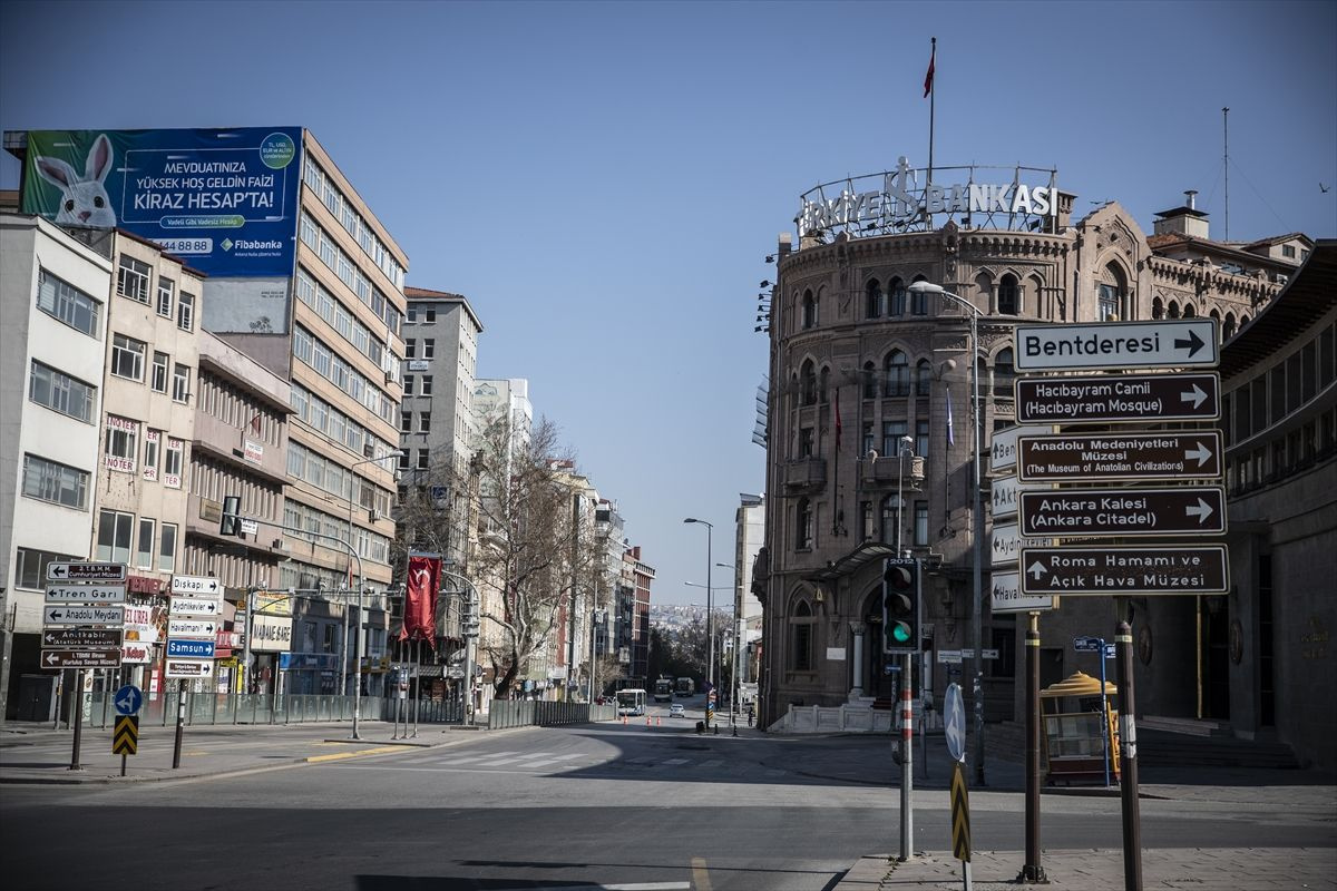 Büyükşehirler sessizliğe gömüldü halk yasağa uydu - Sayfa 11