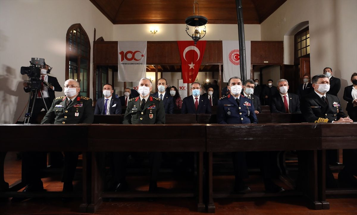 Birinci Meclis'te 'mesafesiz' anma töreni - Sayfa 6