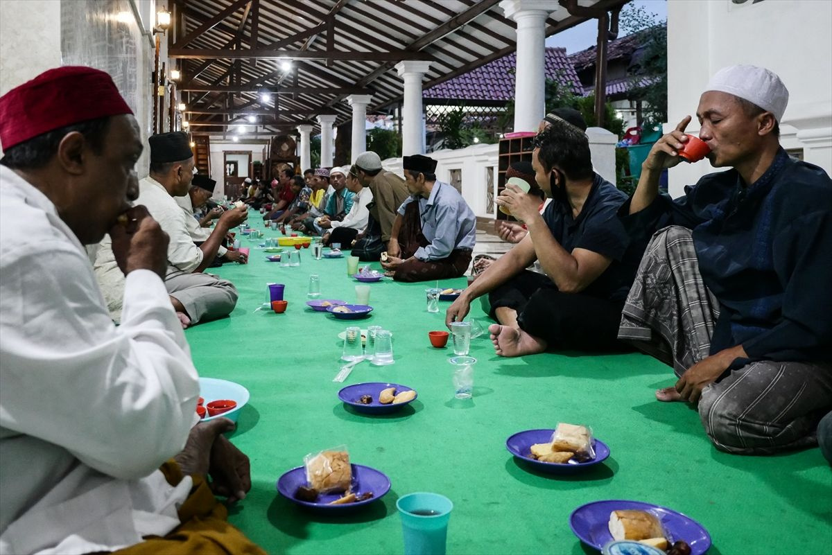 Farklı ülkelerden iftar sofraları - Sayfa 9