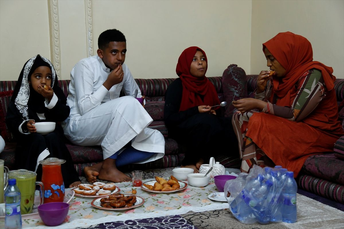 Farklı ülkelerden iftar sofraları - Sayfa 10