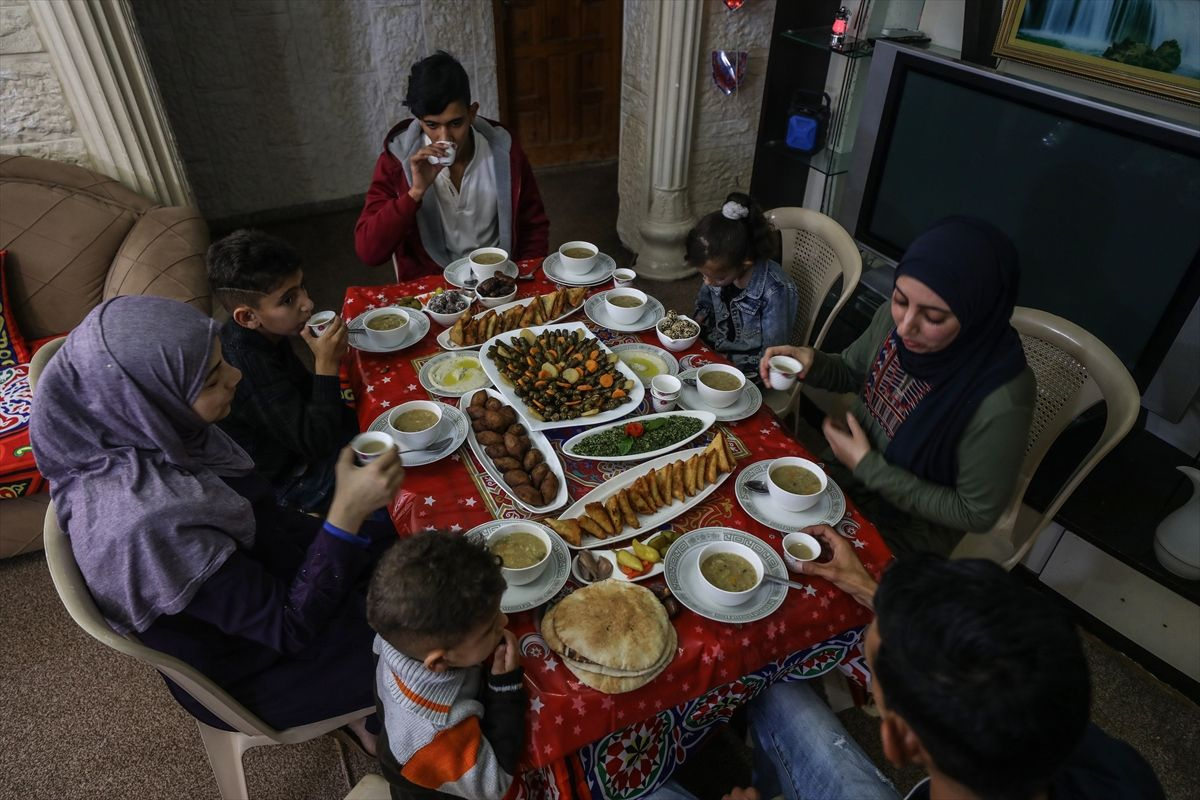 Farklı ülkelerden iftar sofraları - Sayfa 6