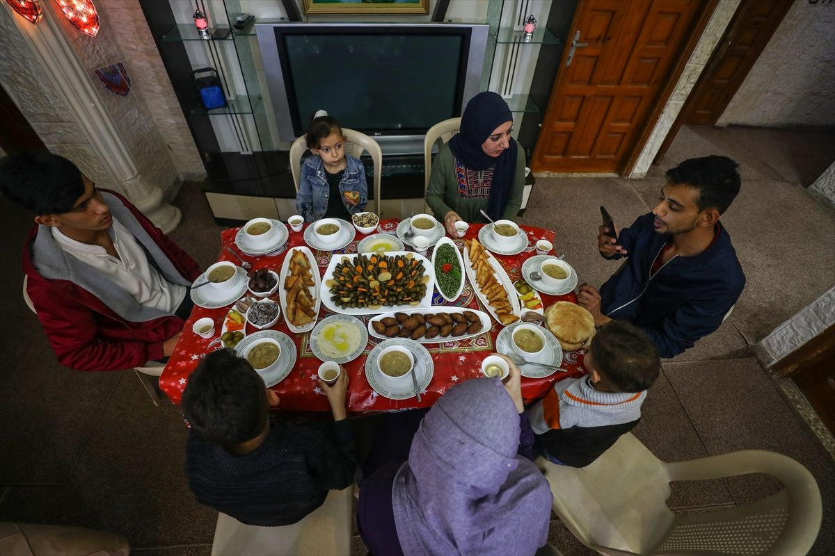 Farklı ülkelerden iftar sofraları - Sayfa 5