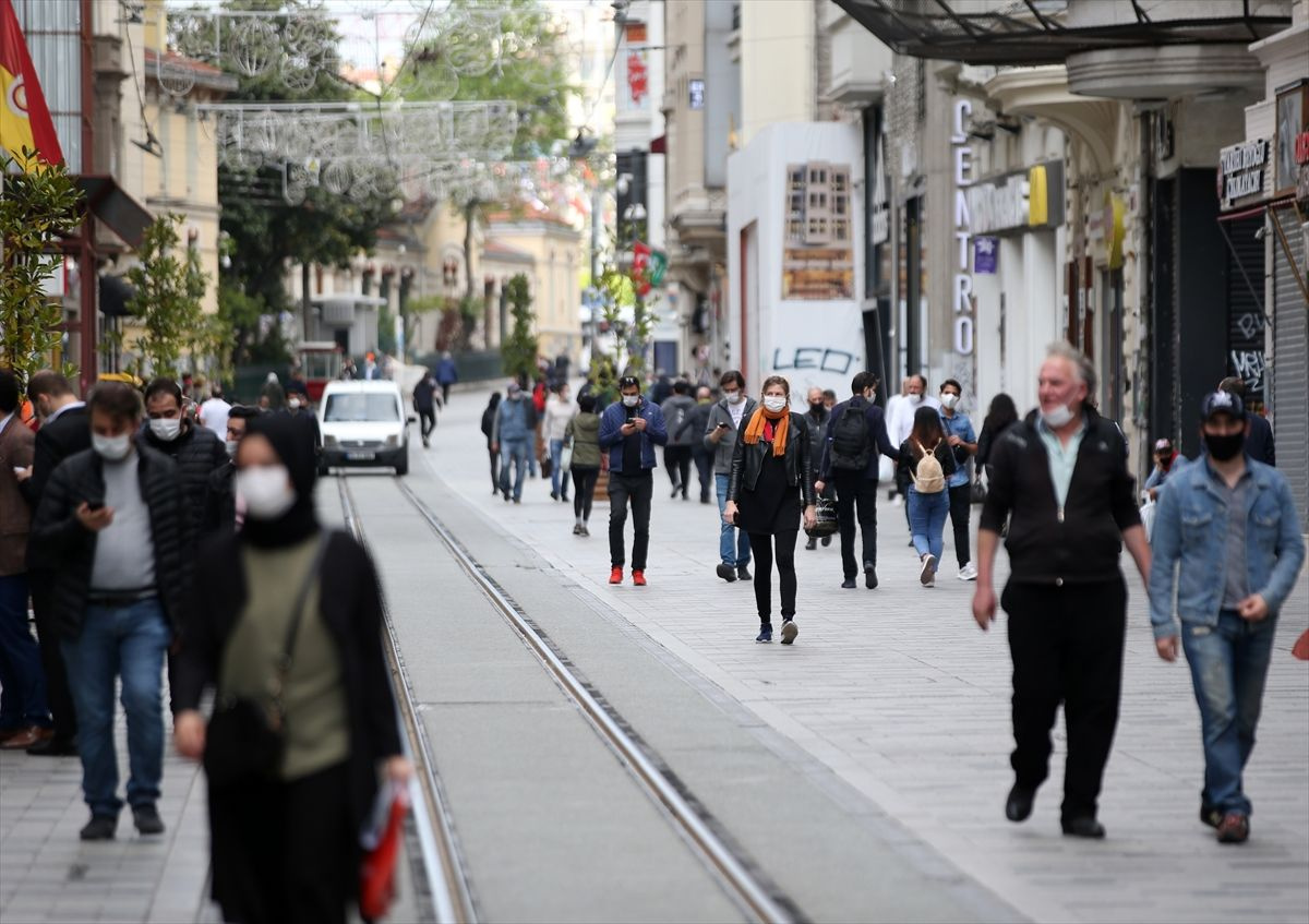 Taksim Meydanı ve İstiklal Caddesi'ne yeni kural - Sayfa 18