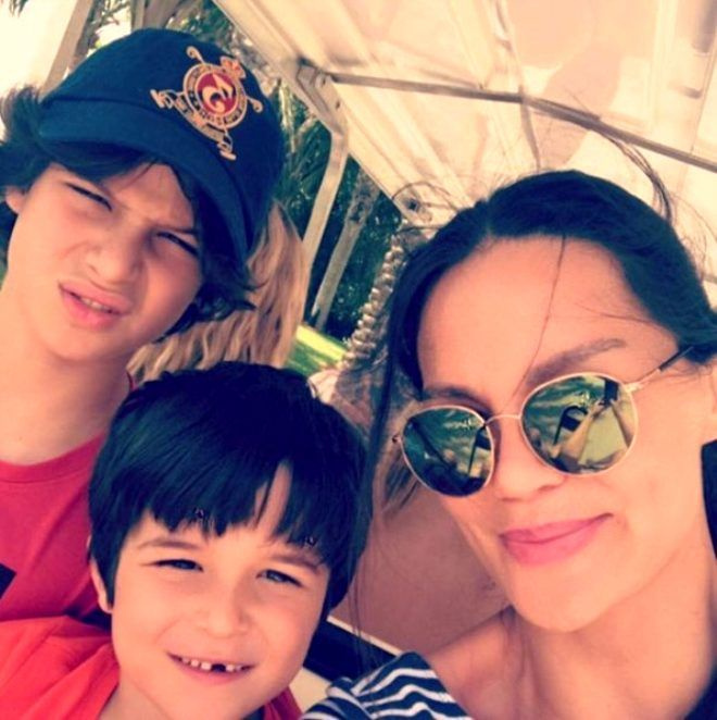 Ebru Şallı'dan Anneler Günü'nde yürek dağlayan söz: Birileri içime ateş topu atmış gibi - Sayfa 13