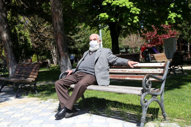 65 yaş üstü gençler parklarda çocuklar gibi oynadı - Sayfa 5