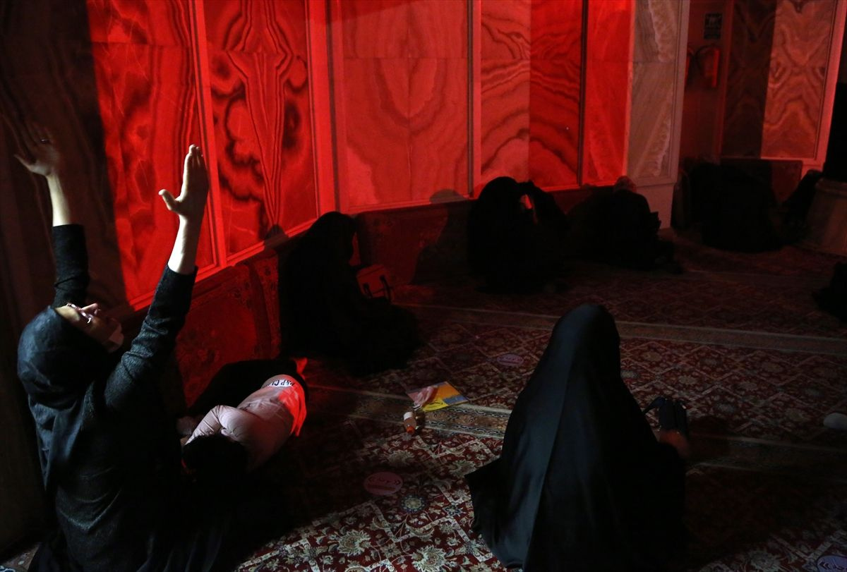 İran'da koronavirüs gölgesinde Kadir Gecesi - Sayfa 18