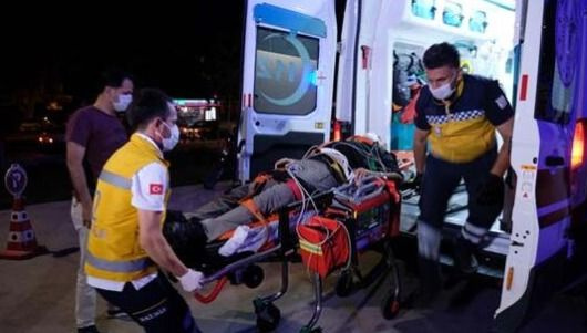 Ulaştırma Bakanı'nın konvoyunda zincirleme kaza, yaralılar var - Sayfa 6