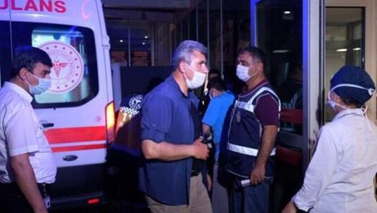 Ulaştırma Bakanı'nın konvoyunda zincirleme kaza, yaralılar var - Sayfa 8