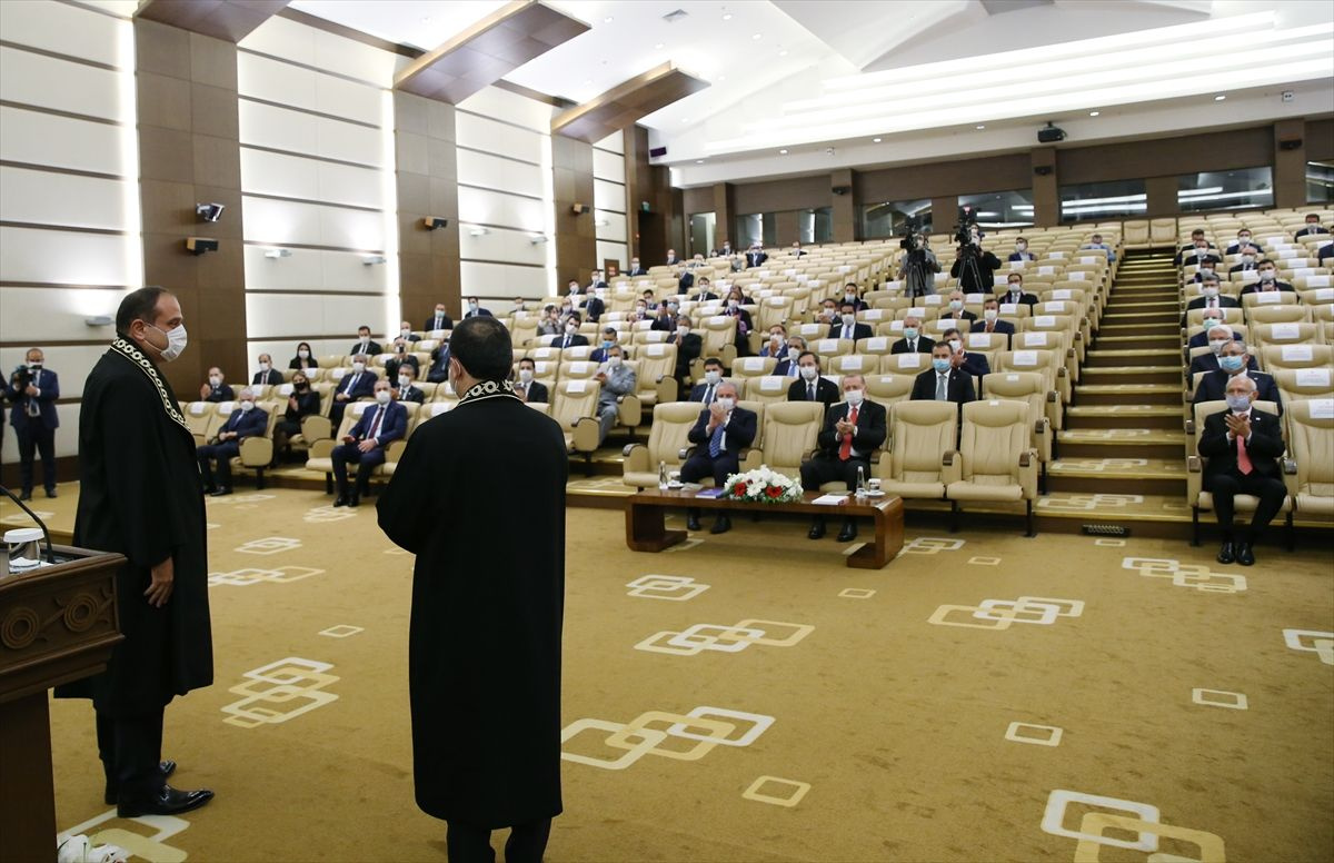 Erdoğan, yeni AYM üyesi Bağcı'nın yemin törenine katıldı - Sayfa 6