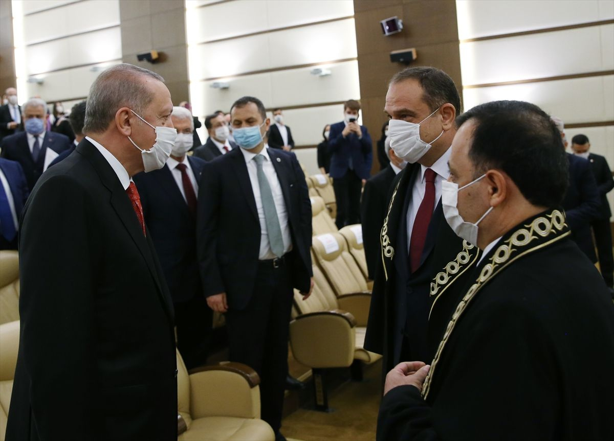 Erdoğan, yeni AYM üyesi Bağcı'nın yemin törenine katıldı - Sayfa 8