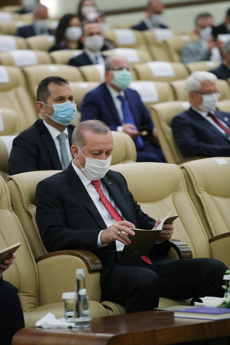 Erdoğan, yeni AYM üyesi Bağcı'nın yemin törenine katıldı - Sayfa 12