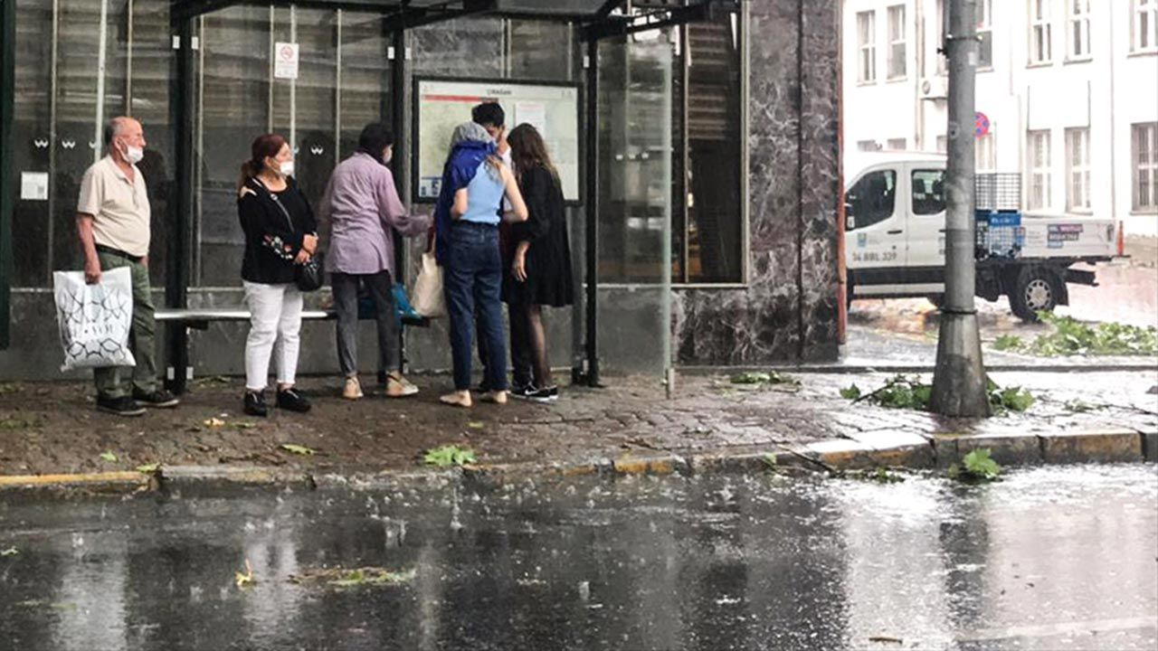İstanbul'daki sel felaketinden kareler - Sayfa 9