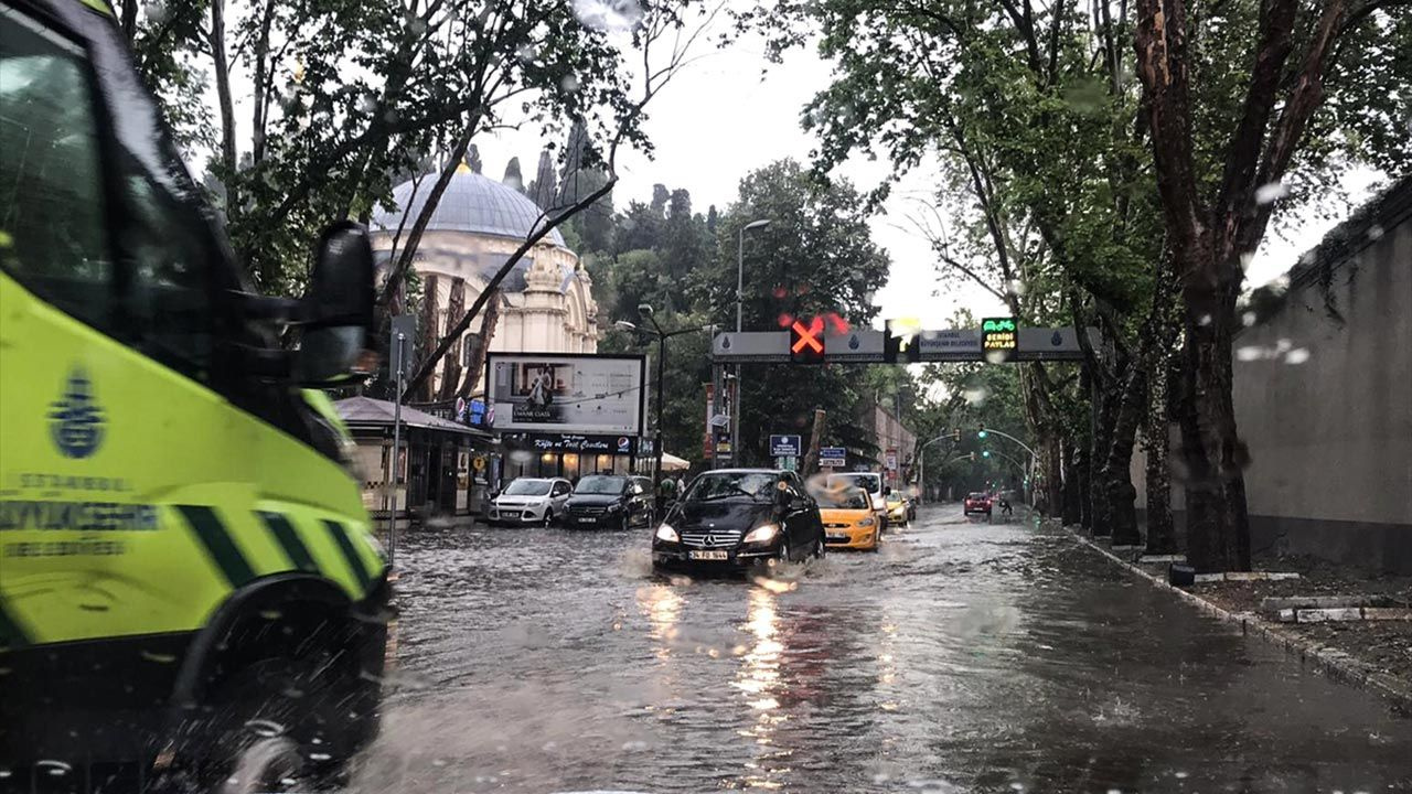 İstanbul'daki sel felaketinden kareler - Sayfa 10