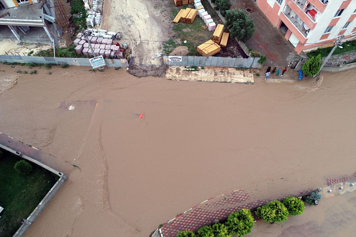 Kırklareli sel suları altında kaldı - Sayfa 14