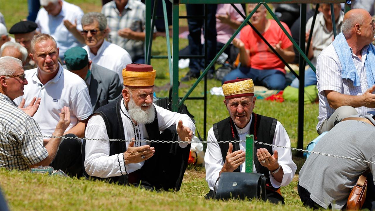 Ayvaz Dede Şenlikleri bu yıl da rengarenkti - Sayfa 15