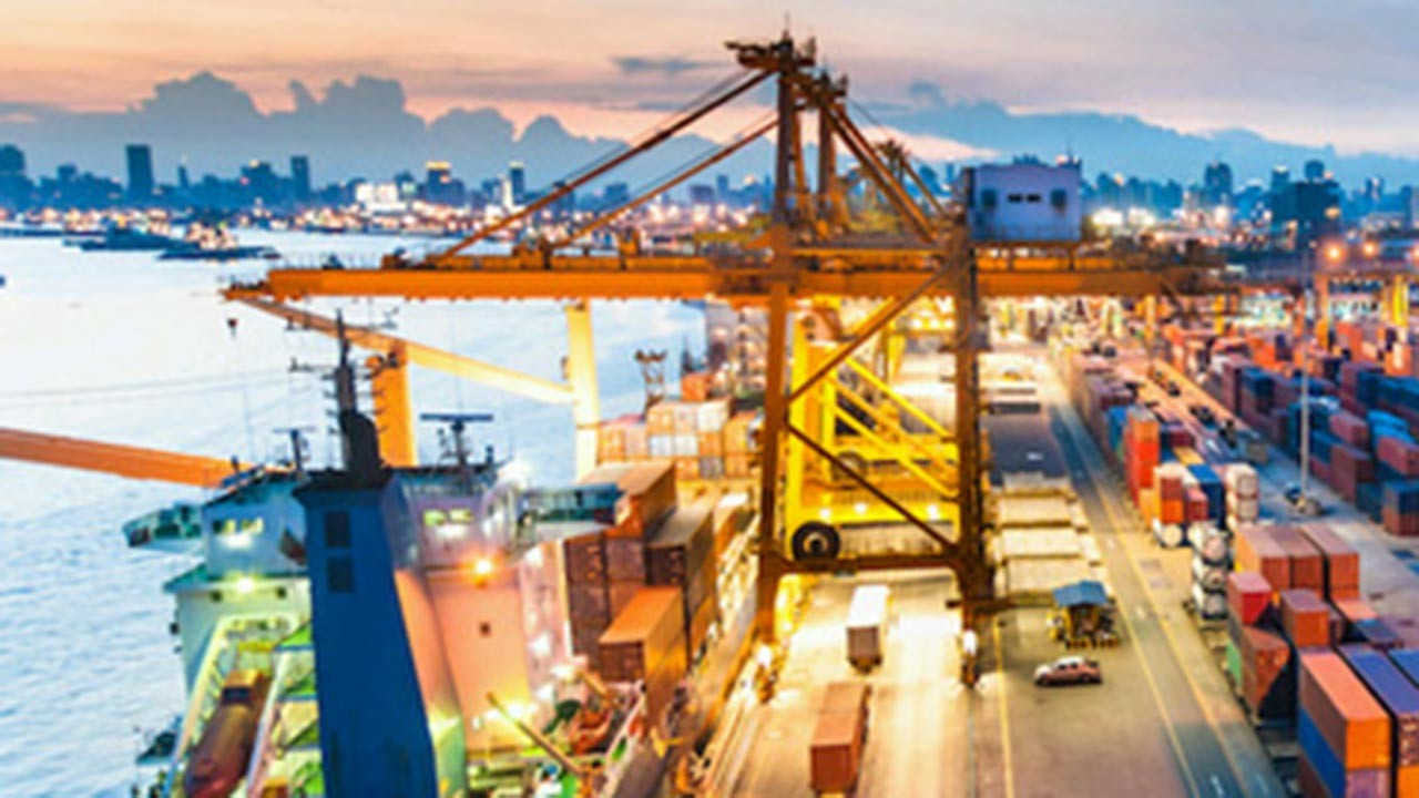 Limanlarda ihracat hareketliliği arttı