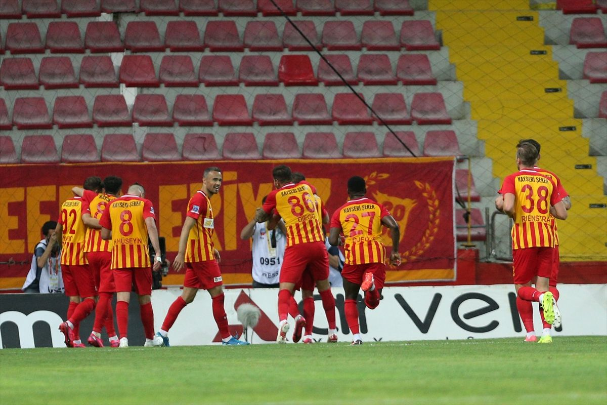 Düşme hattındaki Kayseri, Beşiktaş'ı devirdi - Sayfa 10