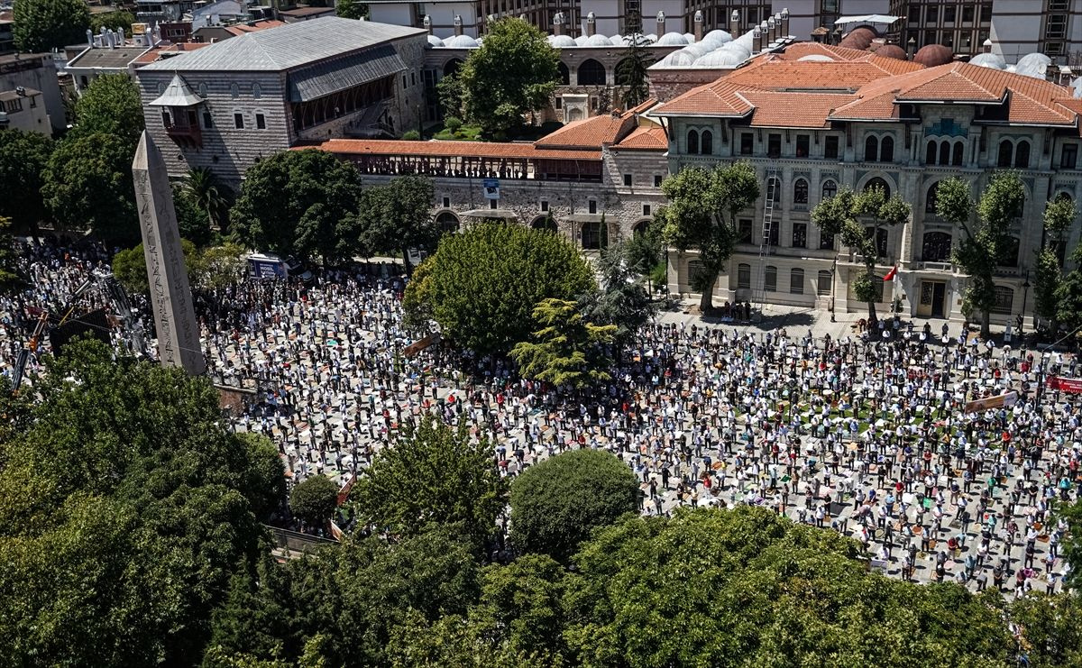 Ayasofya Camii'nde tarihi günden tarihi kareler - Sayfa 16
