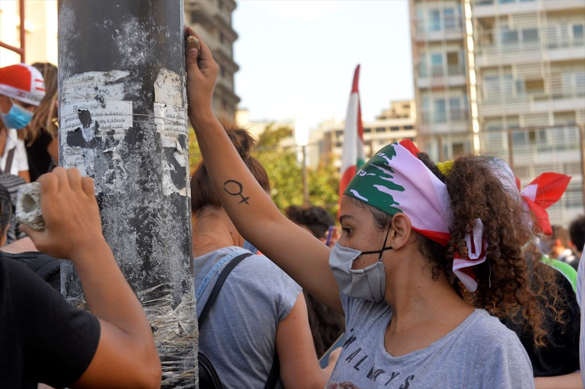 Lübnan'da protesto gösterilerinde kan aktı - Sayfa 18