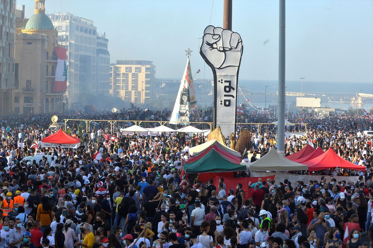 Lübnan'da protesto gösterilerinde kan aktı - Sayfa 20