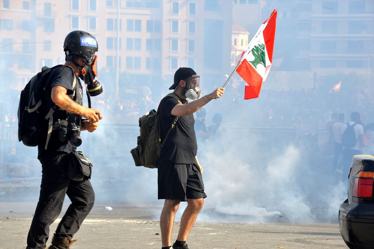 Lübnan'da protesto gösterilerinde kan aktı - Sayfa 1