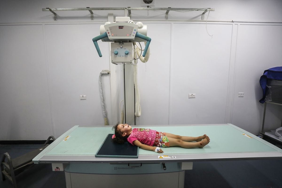 İsrail savaş uçakları Gazze'ye saldırdı - Sayfa 9
