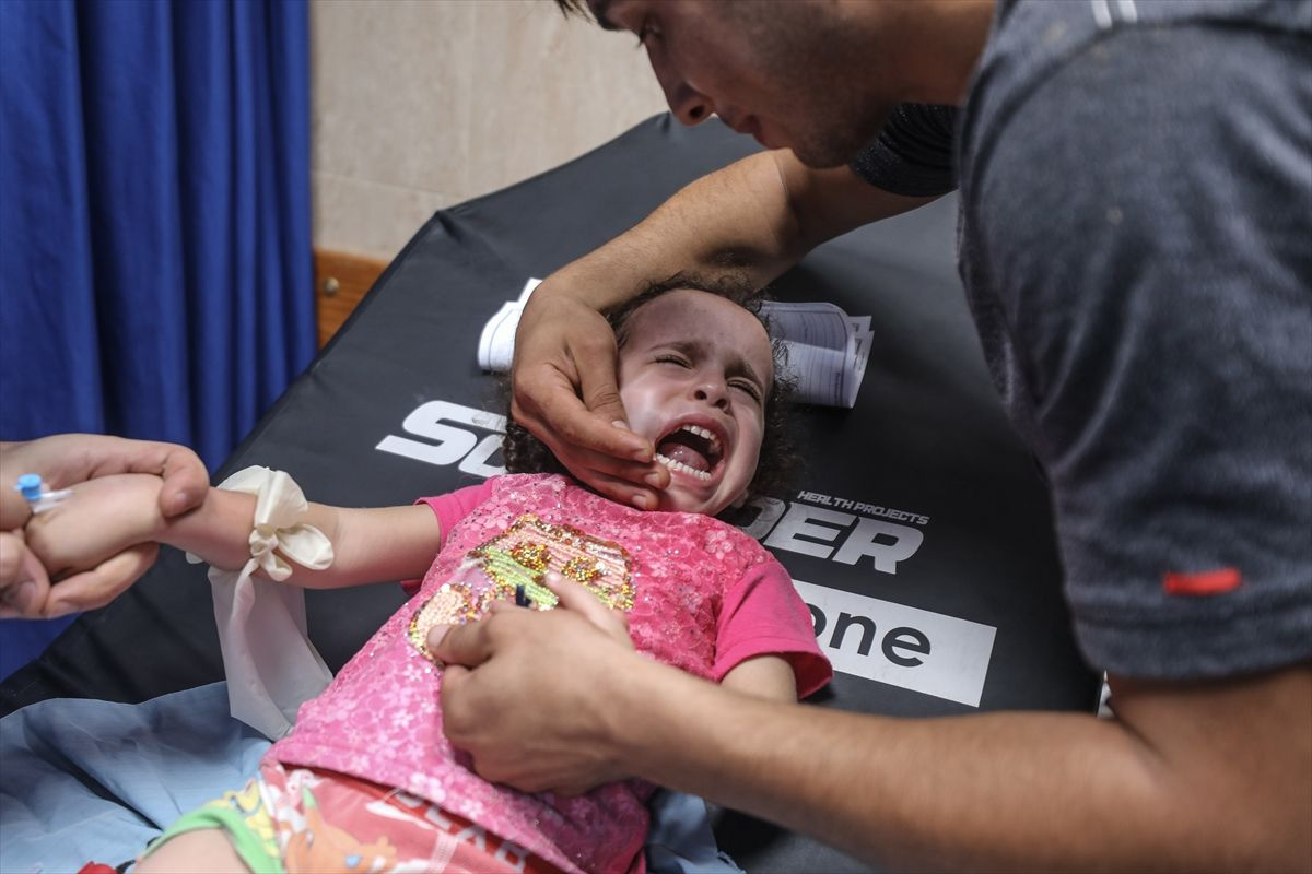 İsrail savaş uçakları Gazze'ye saldırdı - Sayfa 6