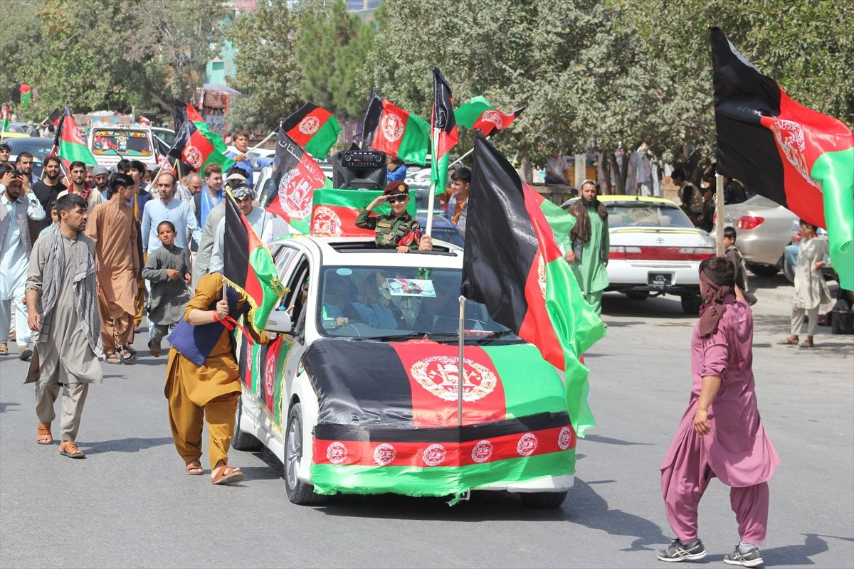 Afganistan'da bağımsızlık günü kutlamaları - Sayfa 1