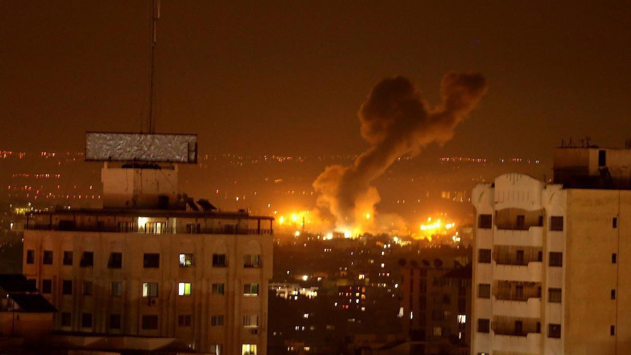 İsrail, Gazze'den 160 füze fırlatıldığını açıkladı