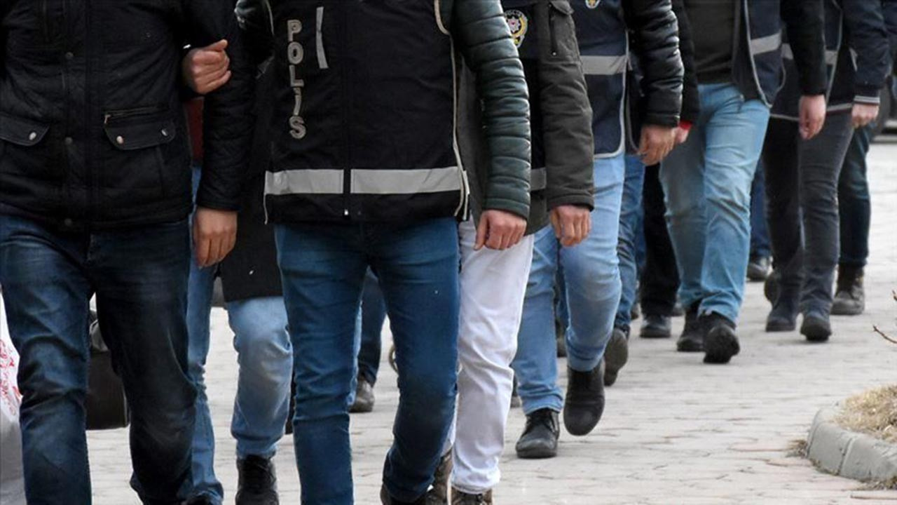 Diyarbakır'da silahlı çeteye operasyon