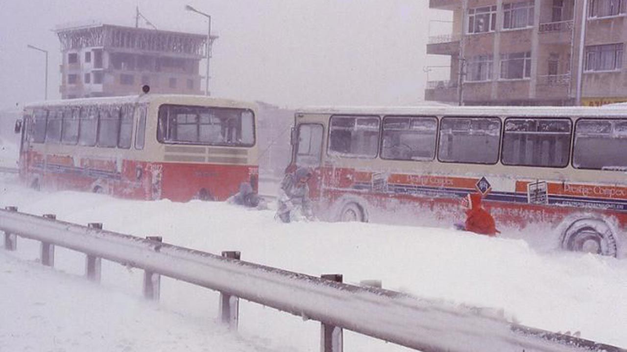 Meşhur 1987 kışında İstanbul'dan kareler - Sayfa 15