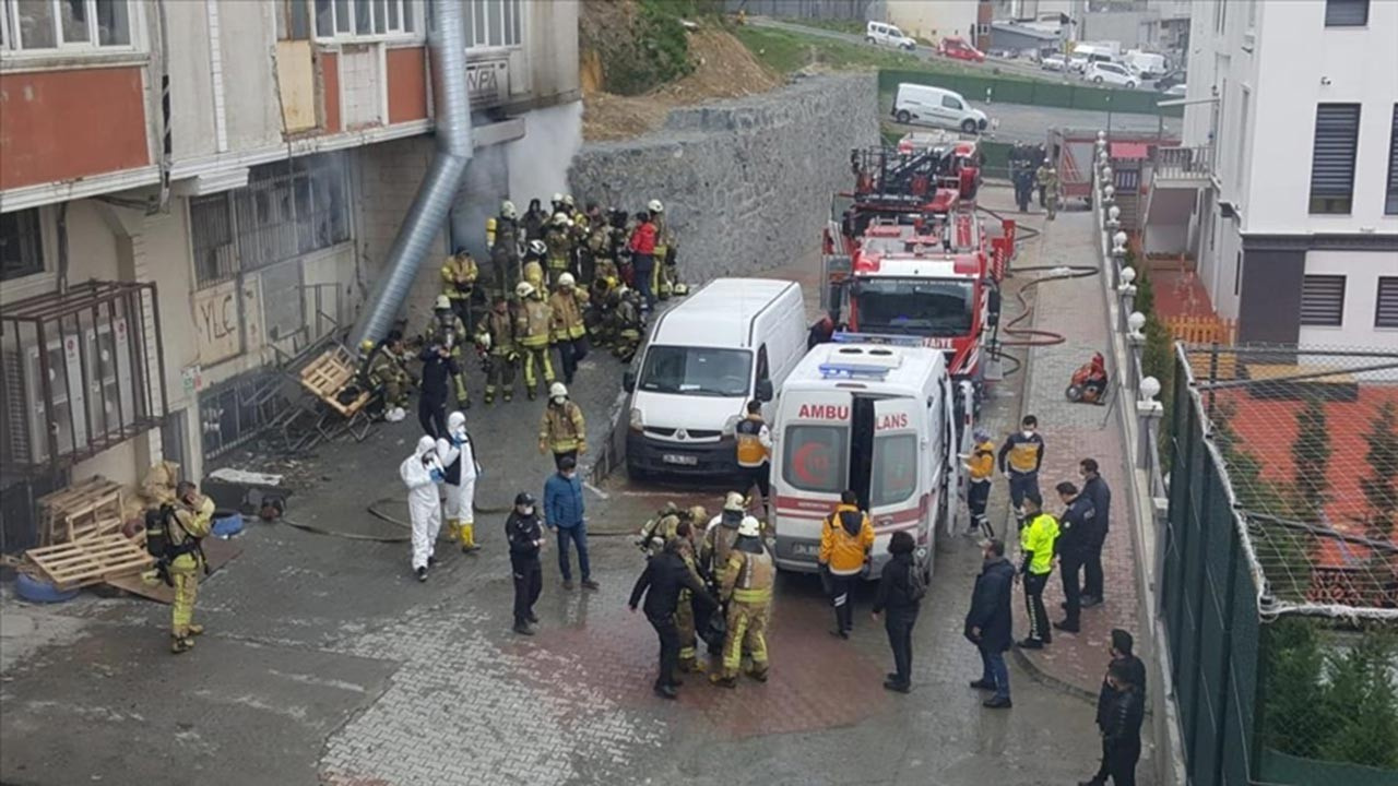 İstanbul'da yangın, 3 kişi öldü