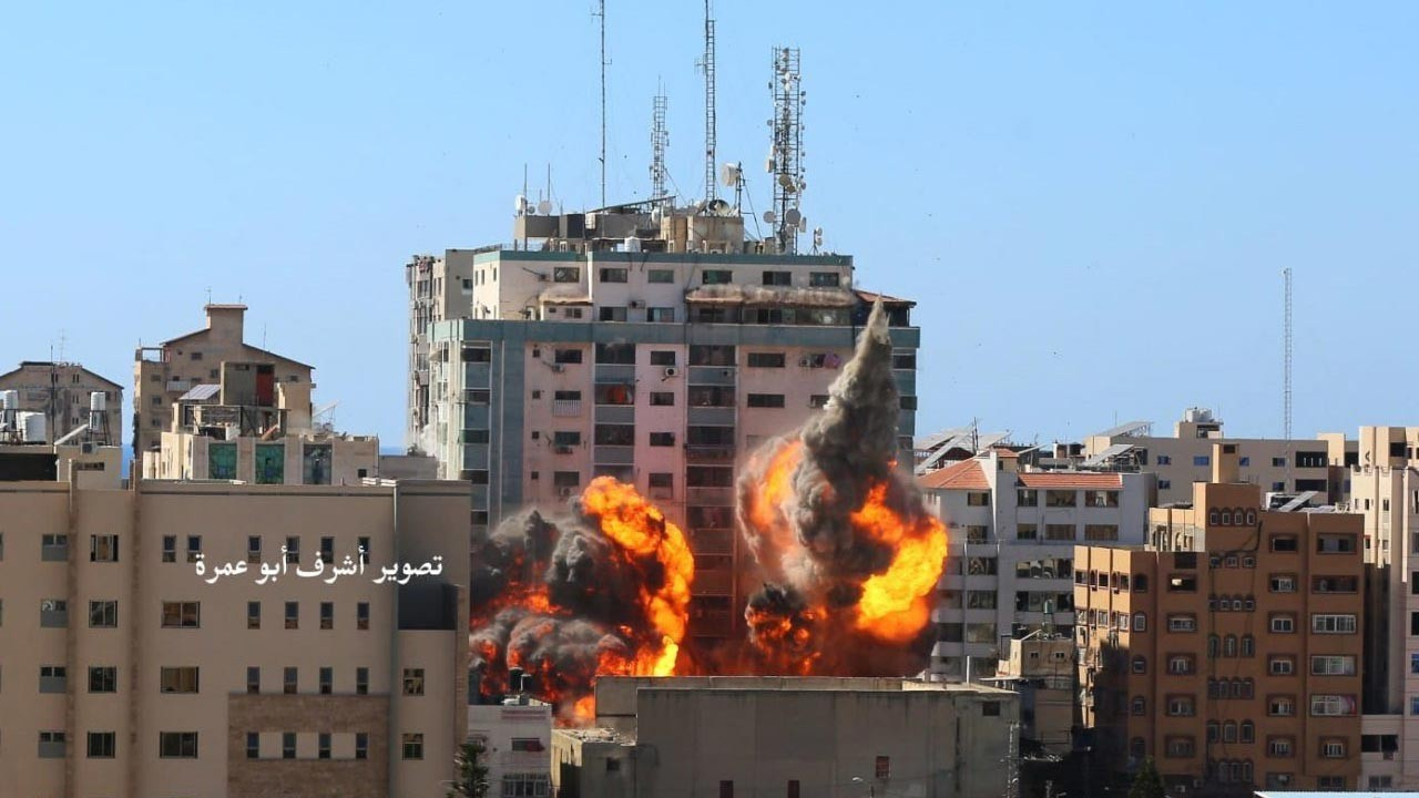 Gazze'ye saldırıda 10 kişi öldü, 55 yaralı var