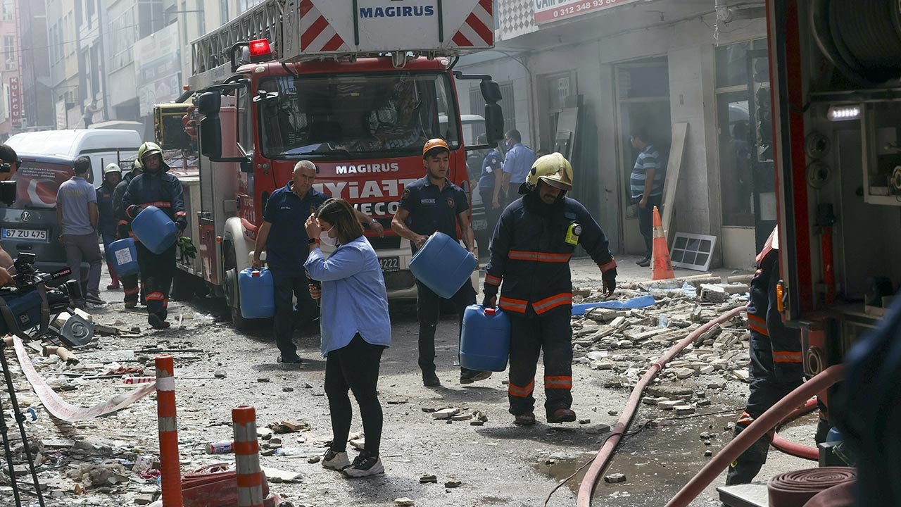 Ankara'da korkutan patlama, 2 yaralı var