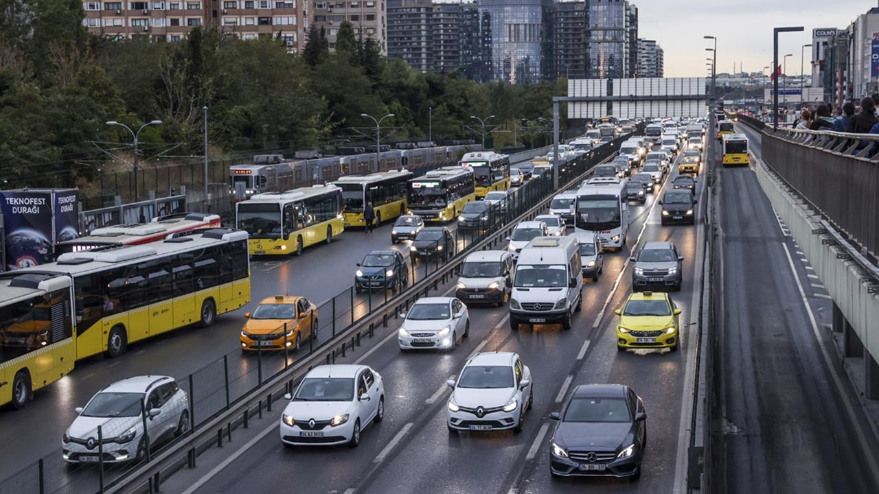 Türkiye'deki otomobil sayısı 14 milyonu aştı