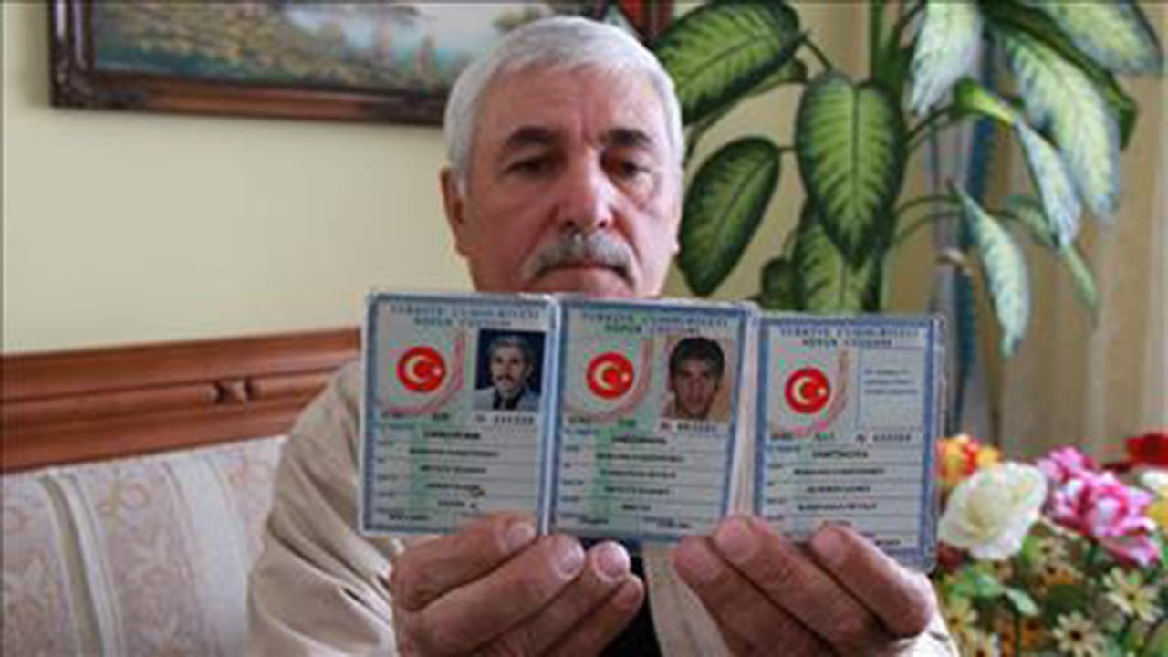 Nüfusun yüzde 15'i hala eski kimlik kullanıyor
