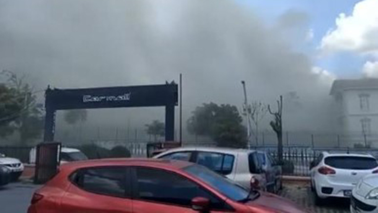 Zeytinburnu son dakika yangın haberi: Hastane bahçesinde yangın çıktığı belirtiliyor